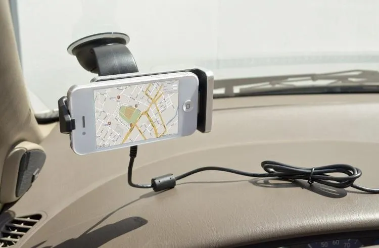 Arkon SuperCharge Windshield Power Docking Mount for iPhone 4, 4S, 3Gs