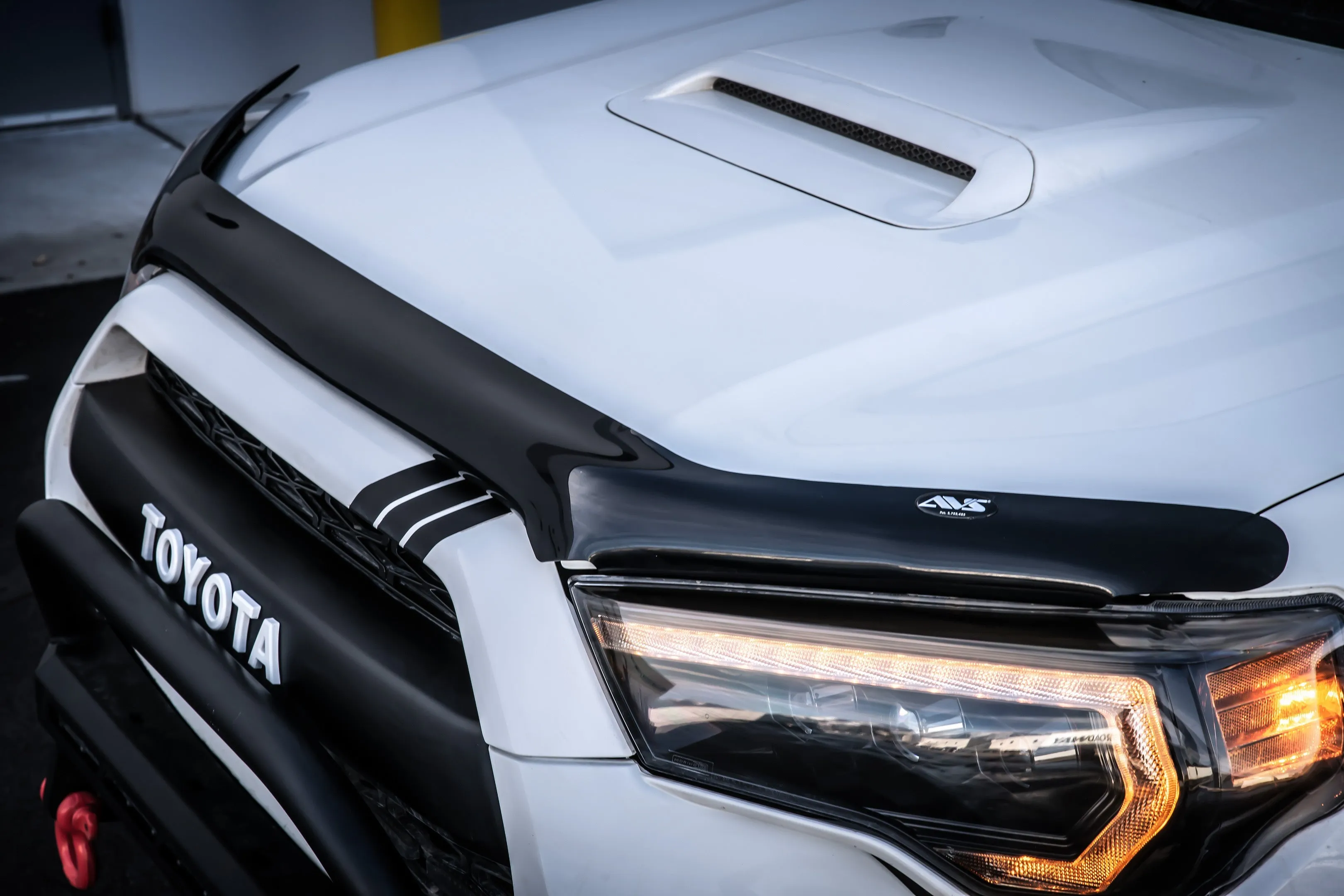 AVS Bugflector II Hood Shield For 4Runner (2010-2023)