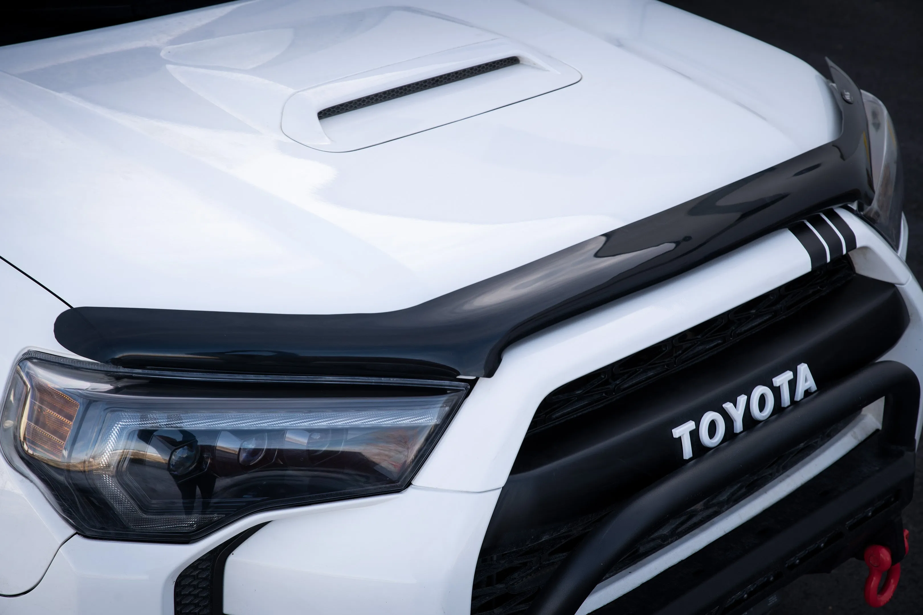 AVS Bugflector II Hood Shield For 4Runner (2010-2023)
