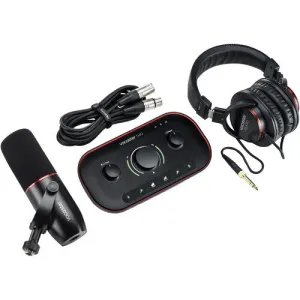 Focusrite VOCASTER TWO STUDIO 1-Person Podcasting Kit