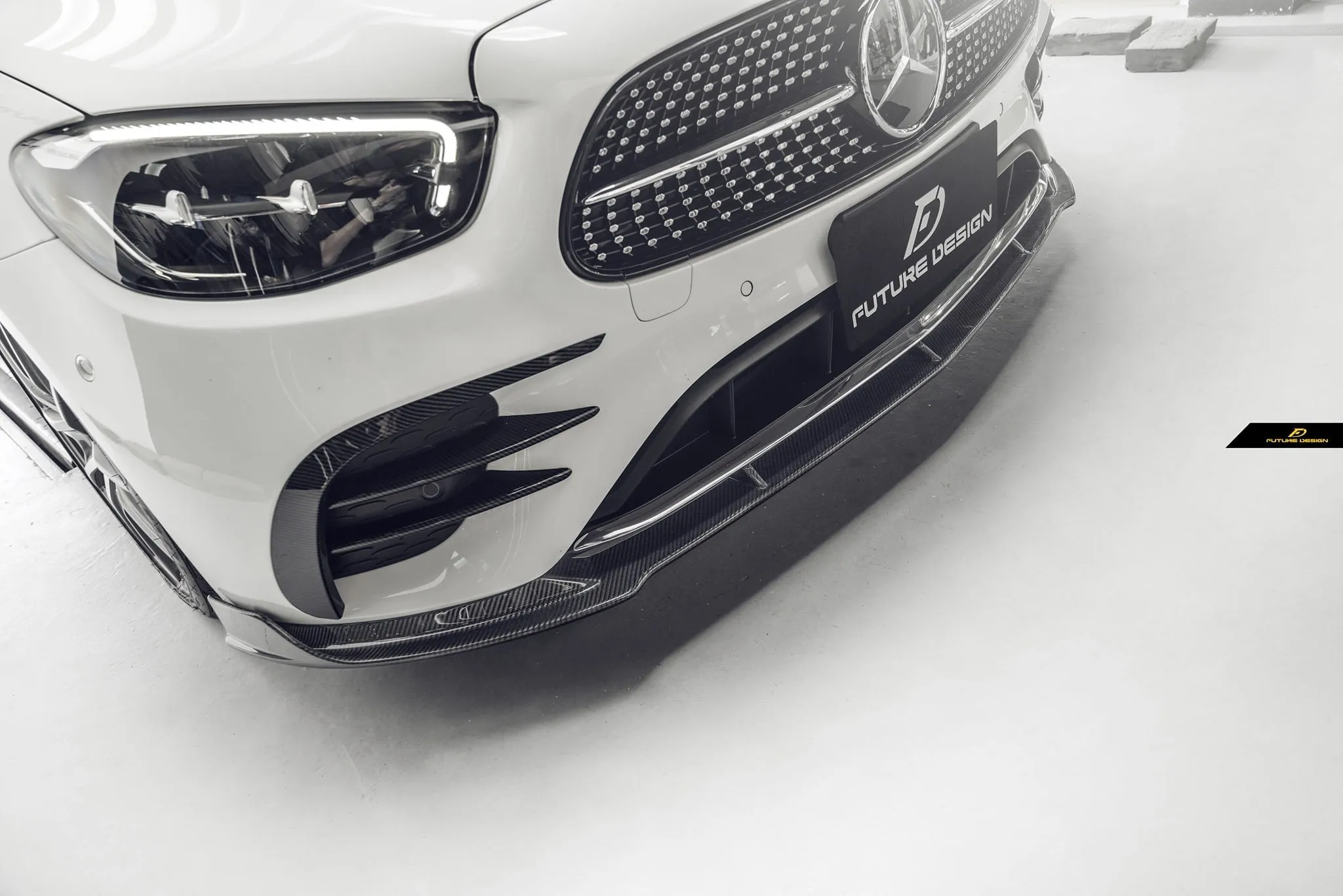 Mercedes-Benz W213 E-Class 2020  Facelift Carbon Fiber Front Lip Spoiler by Future Design