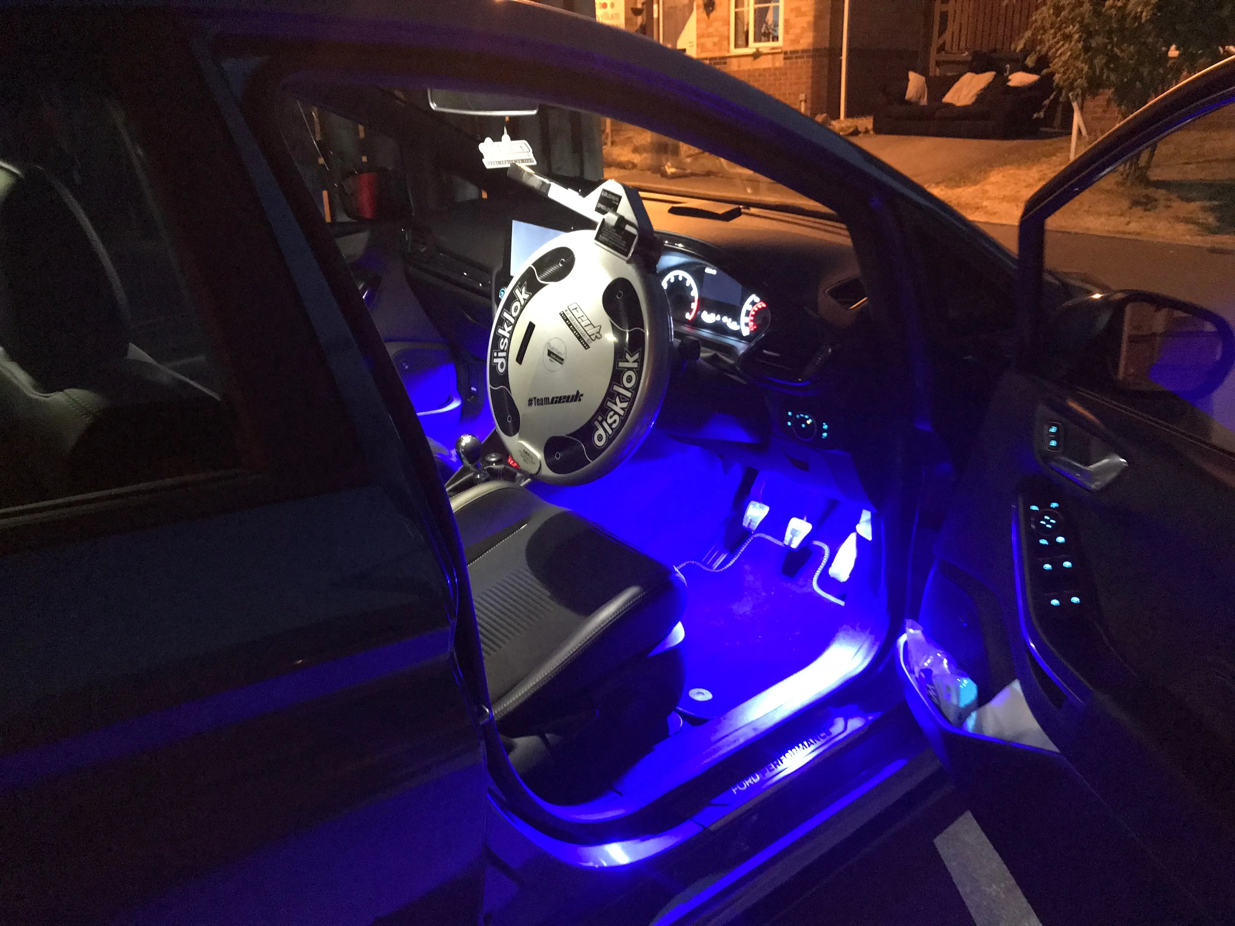 MK2 Puma - OEM Style Footwell Light Unit Upgrade