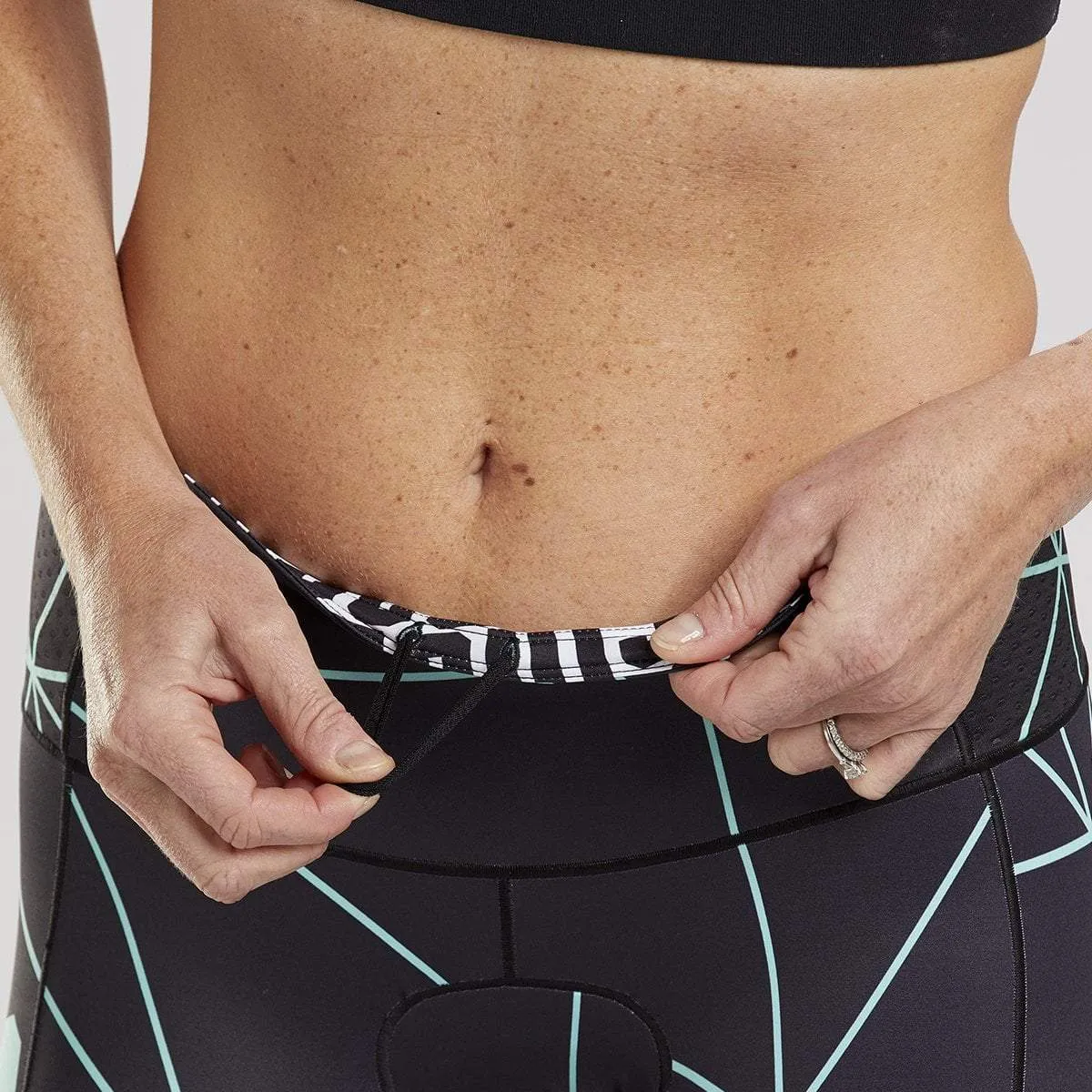 Women's Ltd Tri 6" Short - Zoot Racing